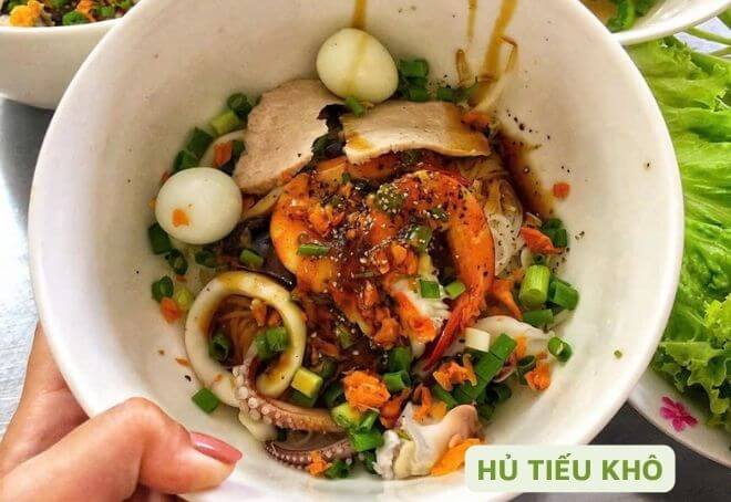 Tham khảo các bước làm xốt hủ tiếu khô như trên, bạn sẽ có tô hủ tiếu ngon như ngoài hàng!