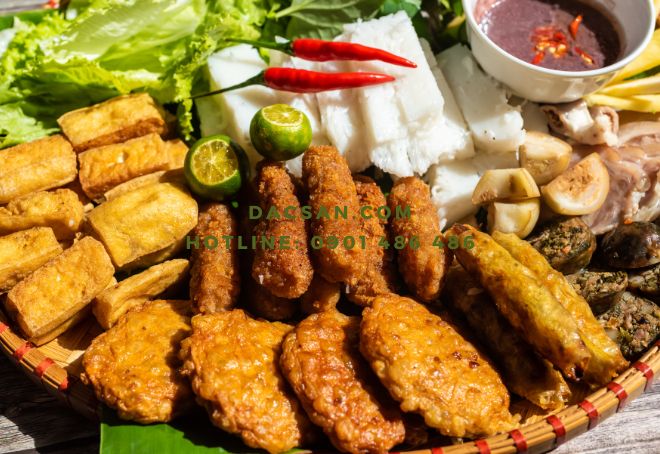 Bún đậu mắm tôm làm tại nhà ngon không kém ngoài hàng với chả cốm, nem chua rán, dồi sụn... Bún đậu mắm tôm làm tại nhà ngon không kém ngoài hàng với chả cốm, nem chua rán, dồi sụn...
