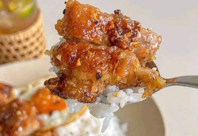 Cơm gà làm cách này rất nịnh vị giác!